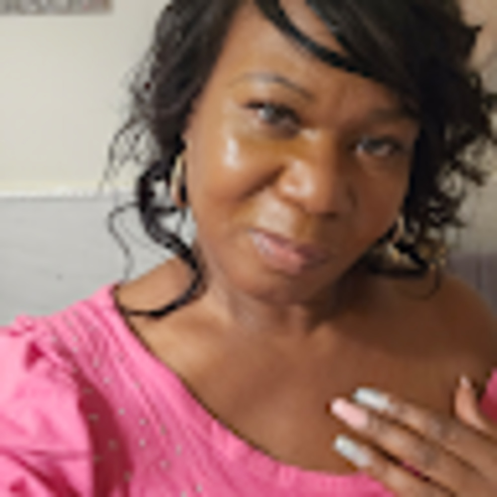 Meet your Posher, Ursula